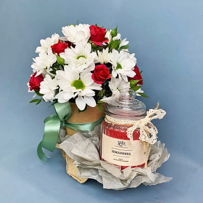 Сет "Романтичный". Набор стаканчик с цветами и аромасвечой в банке 70191